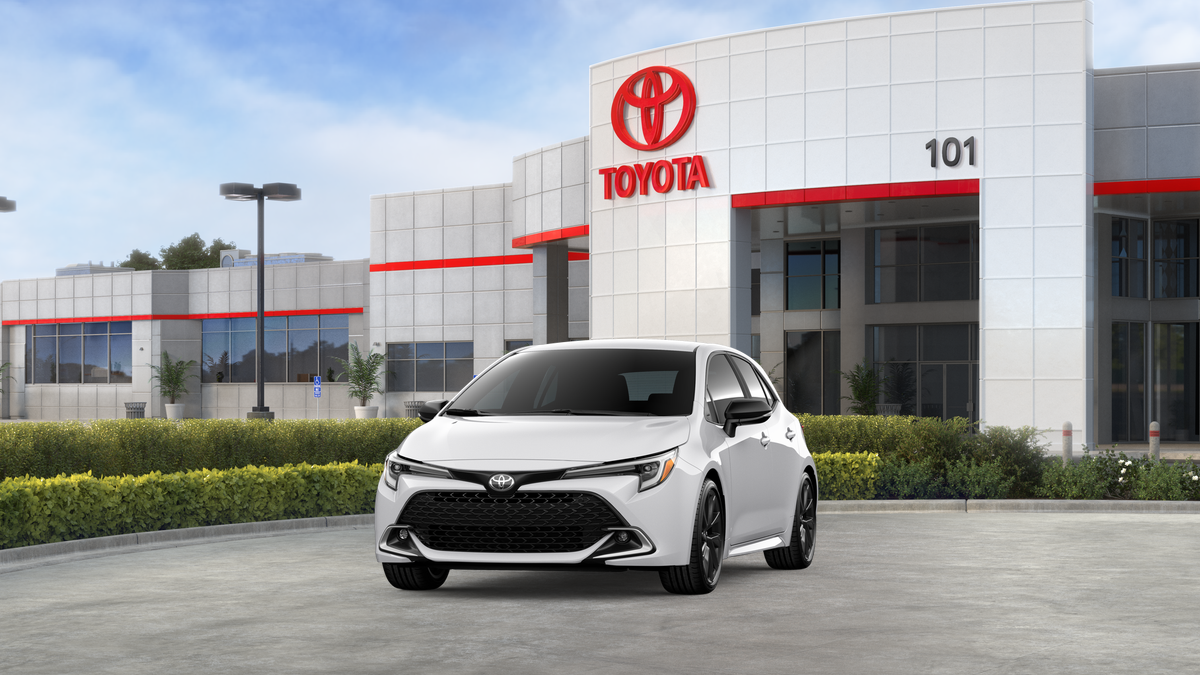2026 Toyota Corolla Hatchback XSE