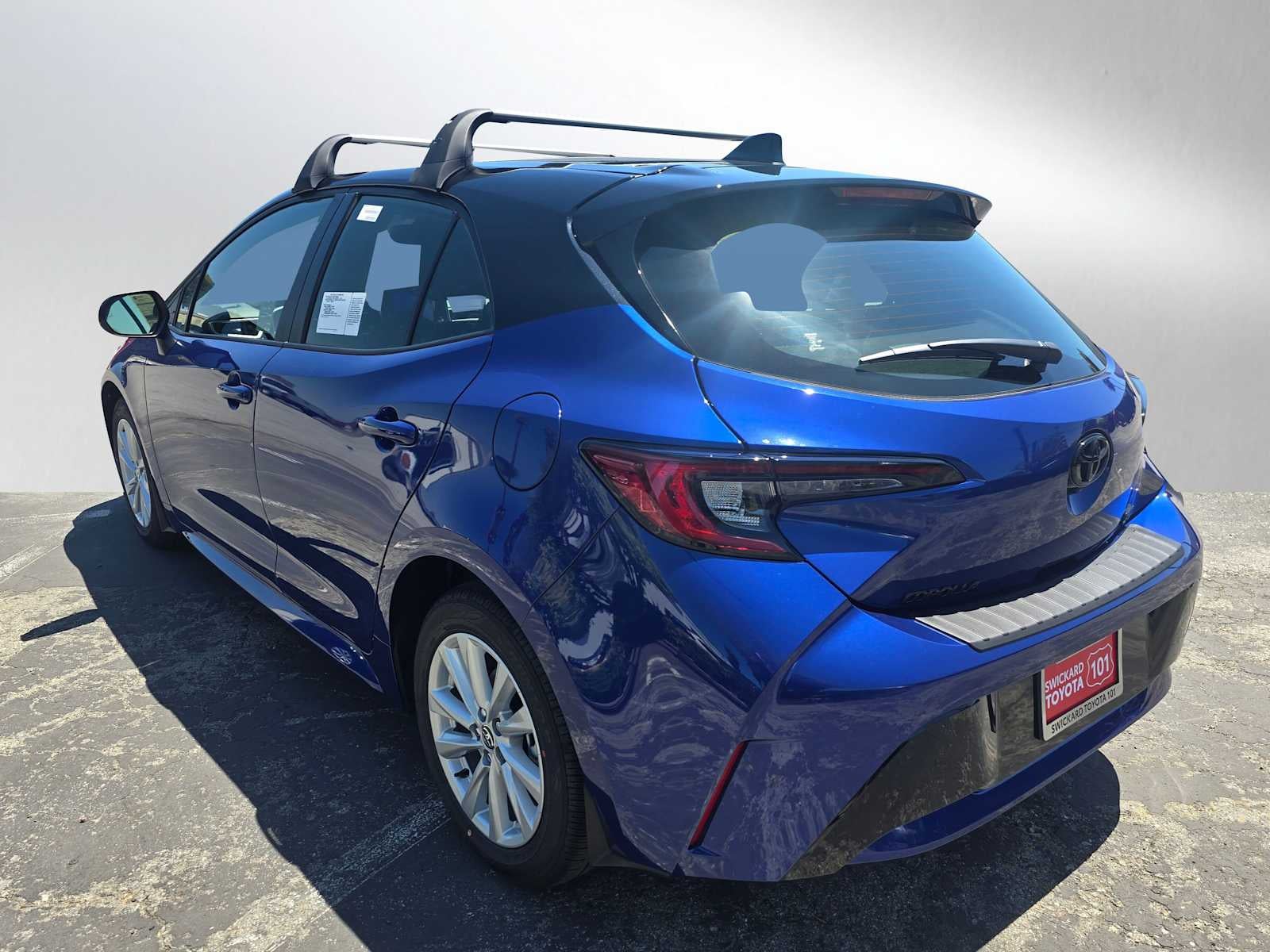2026 Toyota Corolla Hatchback SE