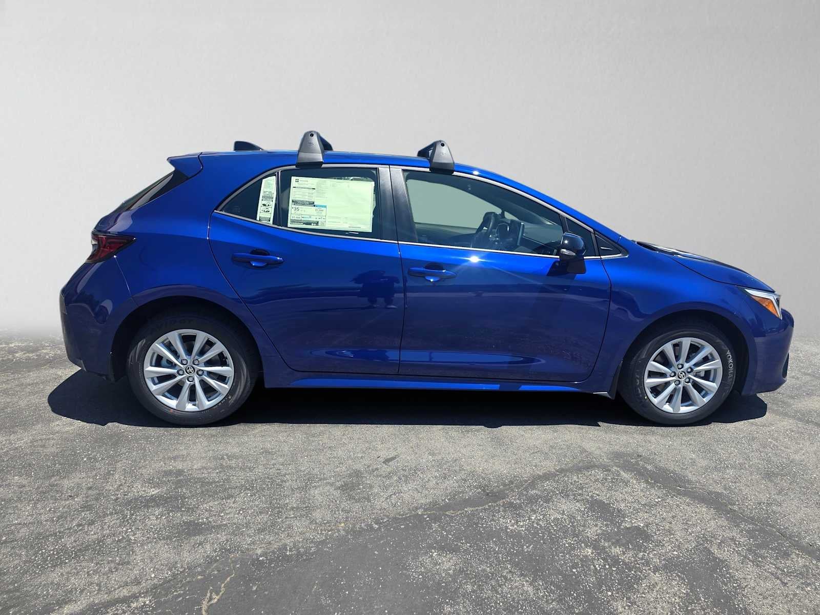 2026 Toyota Corolla Hatchback SE