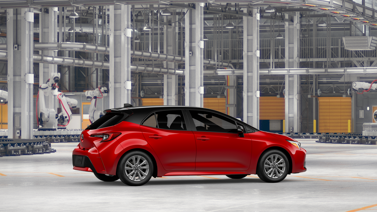 2027 Toyota Corolla Hatchback SE
