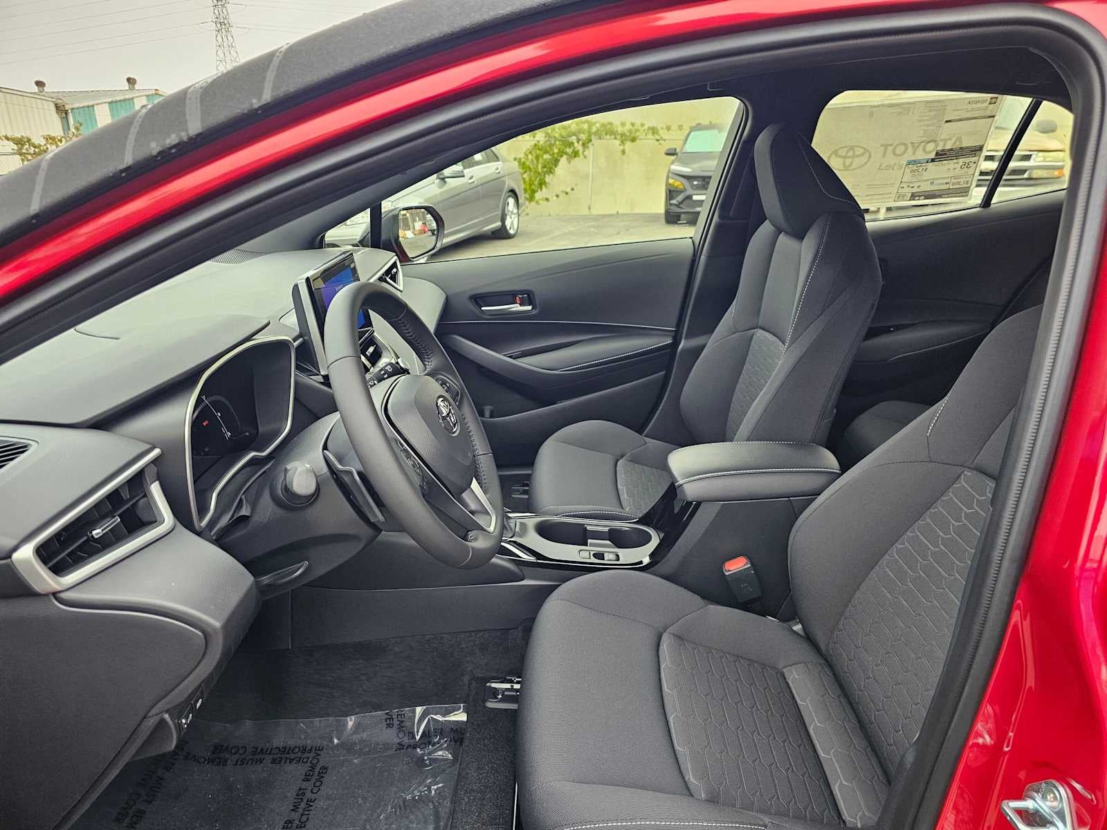 2027 Toyota Corolla Hatchback SE